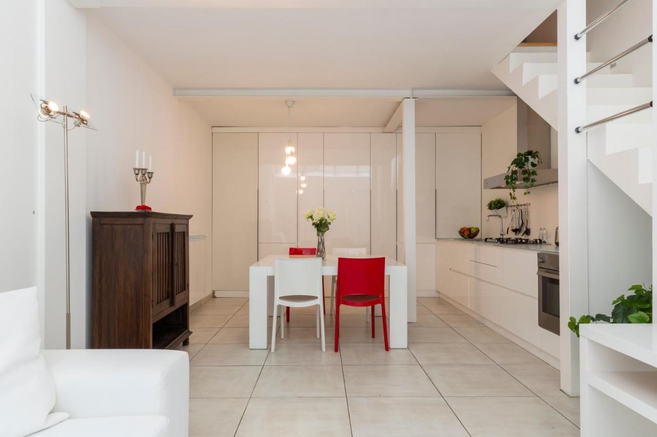 White Sempione Apartment Milan